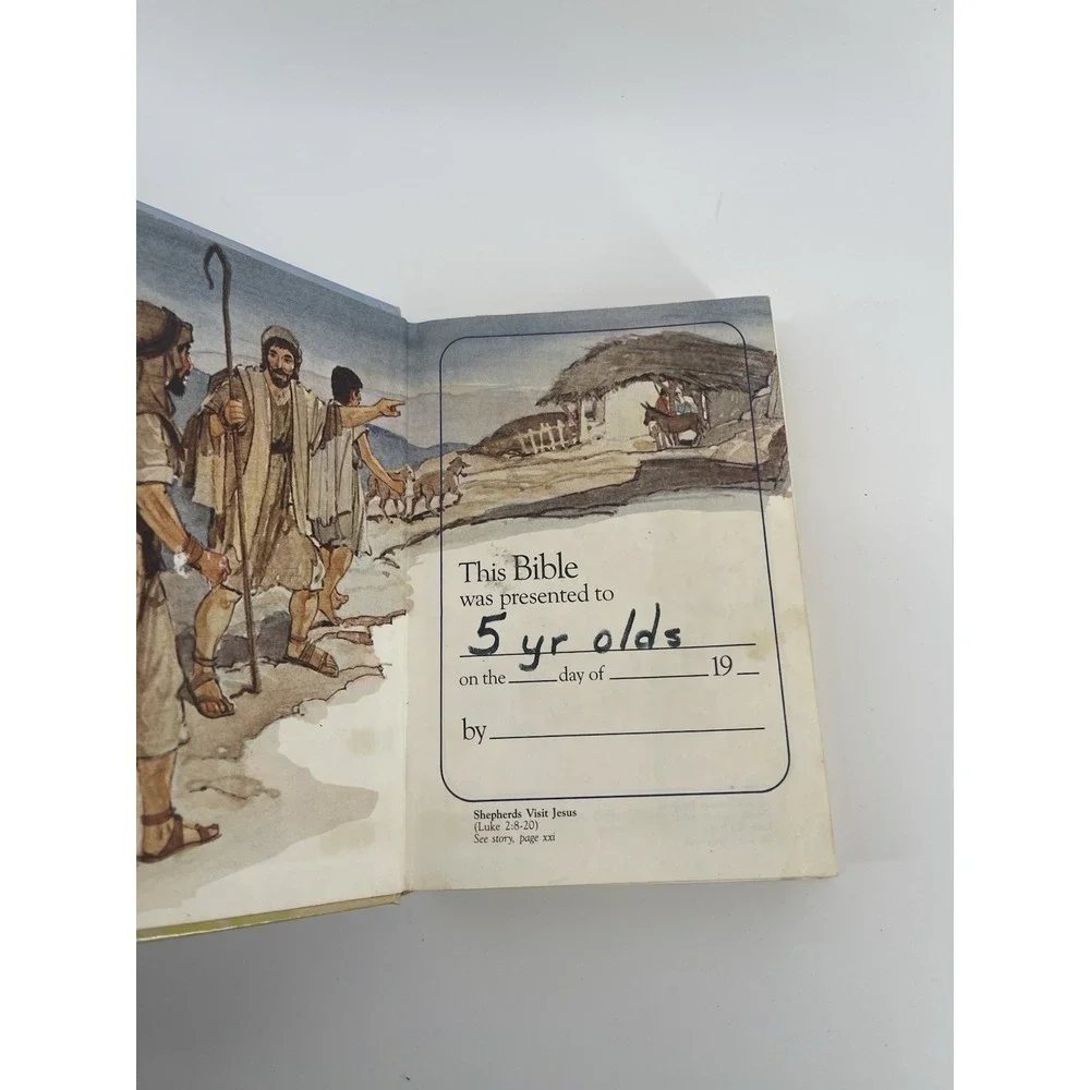 Vintage 1991 Children's Holy Bible Read to Me 1st Edition HC Jesus Pray Holman